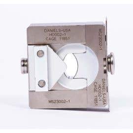 Die Set Assembly - Confined Crescent for 1 AWG Copper Insulated Terminals